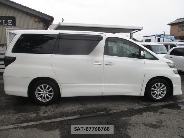Toyota VELLFIRE 2012-10 8224285-3