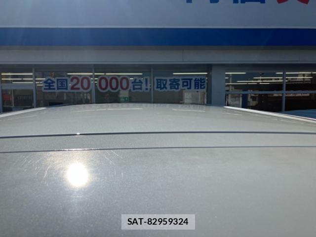 Toyota VELLFIRE 2011-01 8224385-12