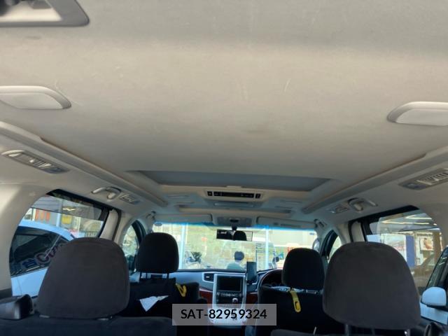 Toyota VELLFIRE 2011-01 8224385-9