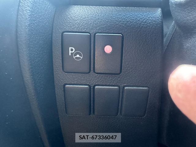 Toyota VELLFIRE 2017-04 8224448-5