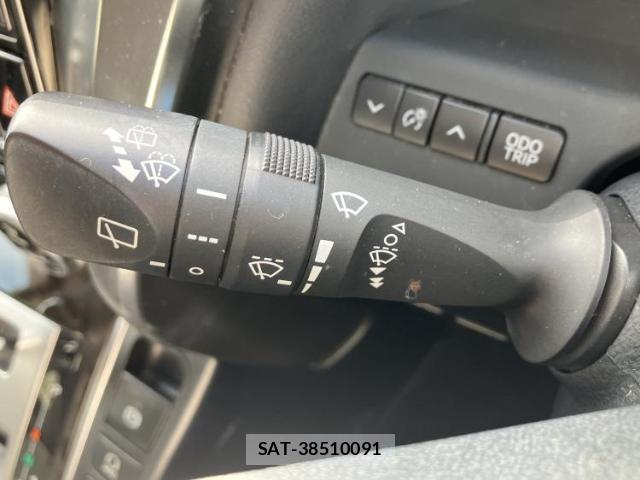 Toyota VELLFIRE 2016-09 8225187-16