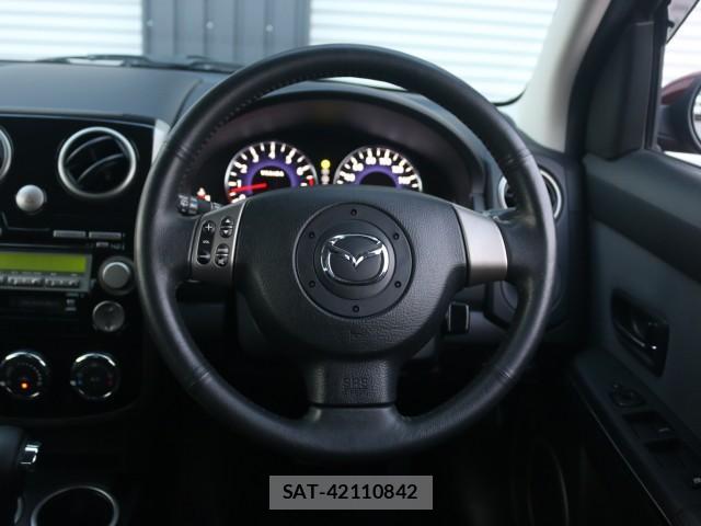 Mazda VERISA 2013-03 8217265-17