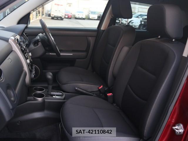Mazda VERISA 2013-03 8217265-5