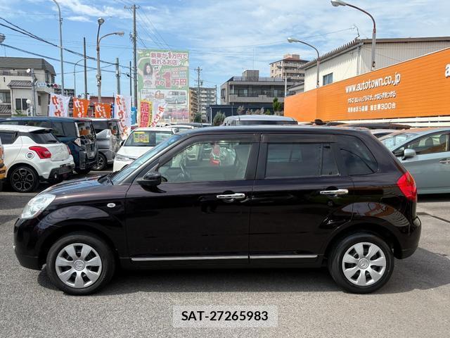 Mazda VERISA 2013-02 8220692-18