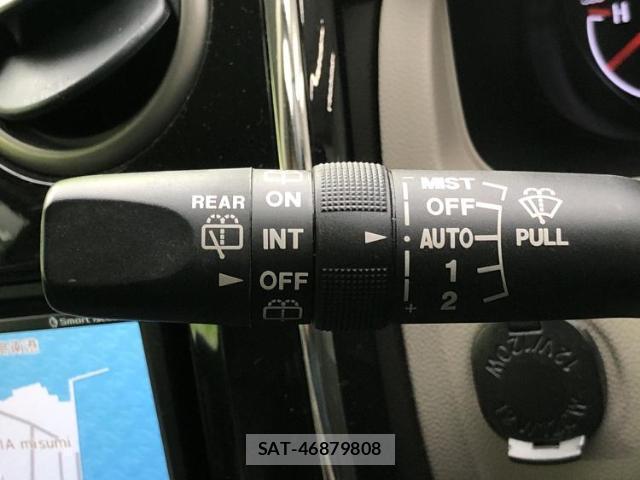 Mazda VERISA 2013-09 8222860-14