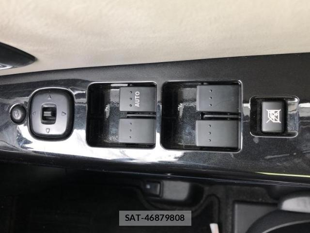 Mazda VERISA 2013-09 8222860-17