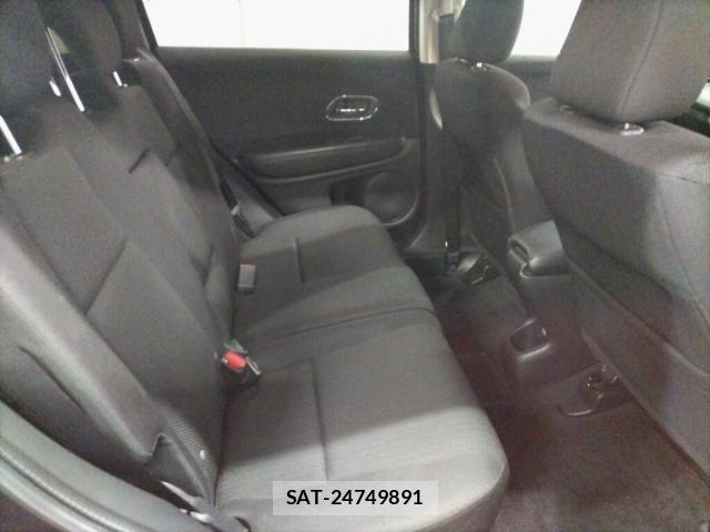Honda VEZEL 2017-01 8216404-3