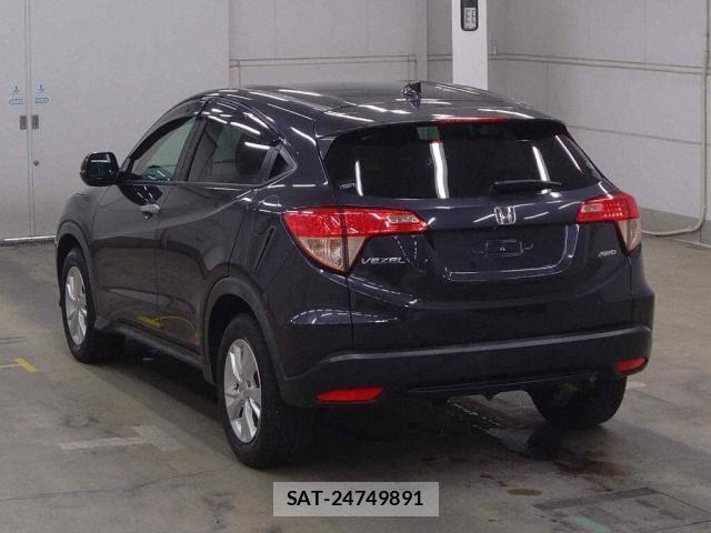 Honda VEZEL 2017-01 8216404-5