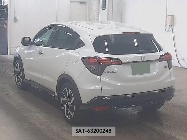 Honda VEZEL 2019-12 8216433-1