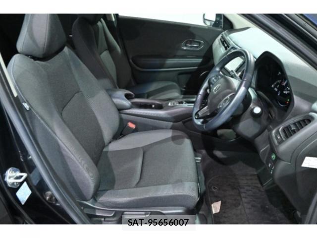 Honda VEZEL 2019-10 8216449-5
