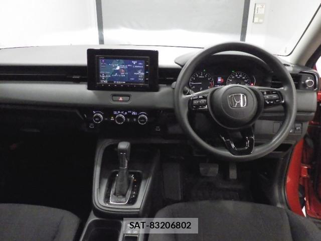 Honda VEZEL 2021-06 8217384-2