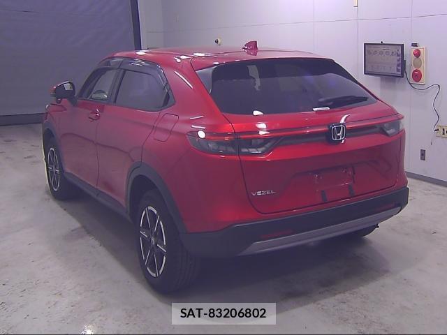 Honda VEZEL 2021-06 8217384-4