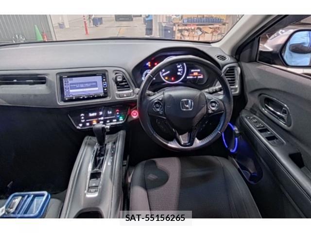 Honda VEZEL 2018-08 8217558-2