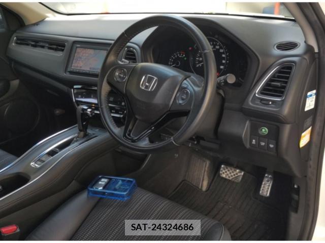 Honda VEZEL 2014-08 8217574-2
