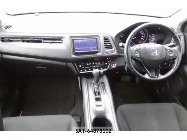 Honda VEZEL 2017-05 8217702-2