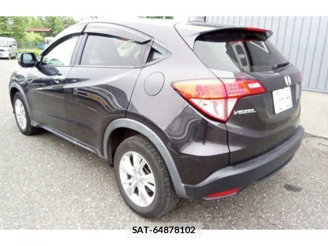 Honda VEZEL 2017-05 8217702-4
