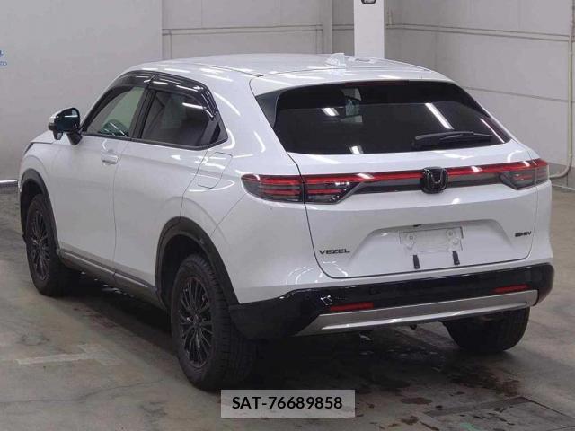 Honda VEZEL 2025-07 8217812-1