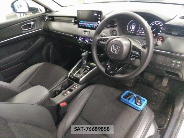 Honda VEZEL 2025-07 8217812-2