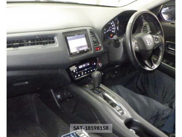Honda VEZEL 2016-02 8217878-2