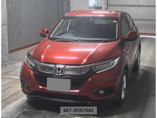 Honda VEZEL 2018-05 8217902-3