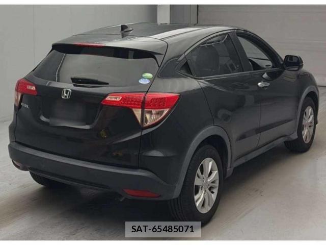 Honda VEZEL 2017-02 8217913-4