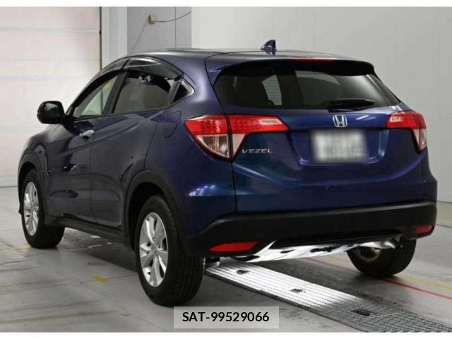 Honda VEZEL 2015-08 8217915-1