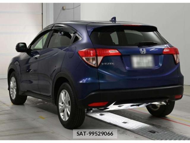 Honda VEZEL 2015-08 8217915-4