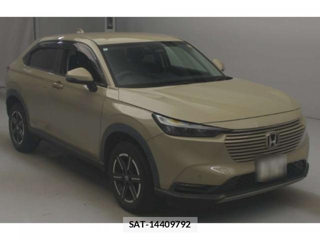 Honda VEZEL 2022-04 8217969-3