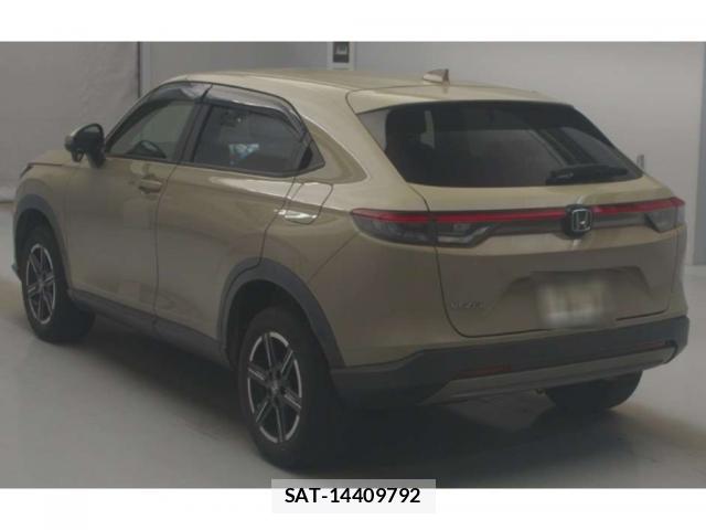 Honda VEZEL 2022-04 8217969-4