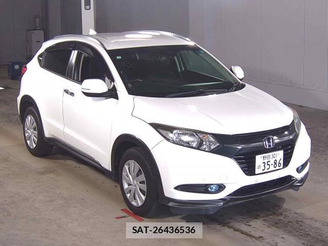 Honda VEZEL 2015-03 8217985-3