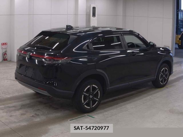 Honda VEZEL 2021-08 8218040-1