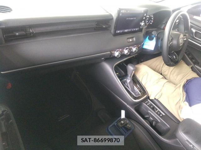 Honda VEZEL 2024-02 8218672-2