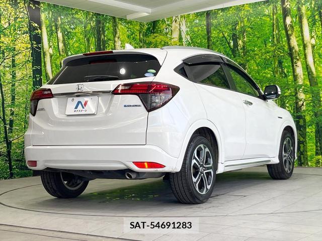 Honda VEZEL 2018-02 8219540-16