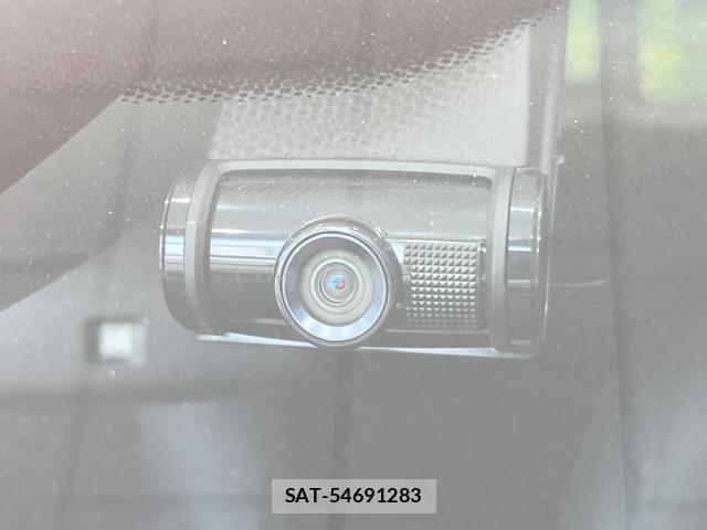 Honda VEZEL 2018-02 8219540-5