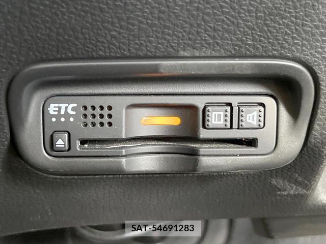 Honda VEZEL 2018-02 8219540-6