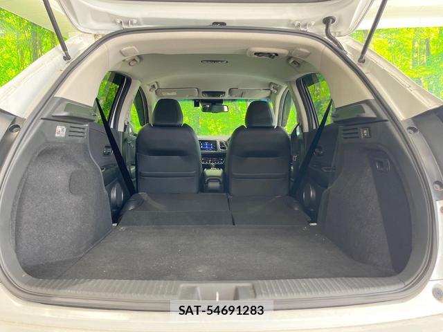 Honda VEZEL 2018-02 8219540-9