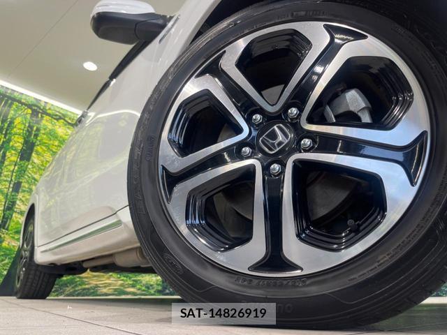 Honda VEZEL 2017-08 8219737-12