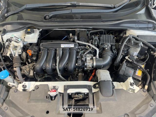 Honda VEZEL 2017-08 8219737-17