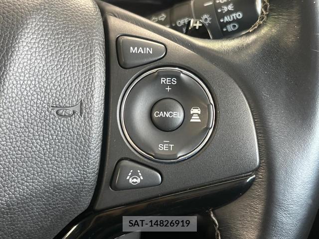 Honda VEZEL 2017-08 8219737-5