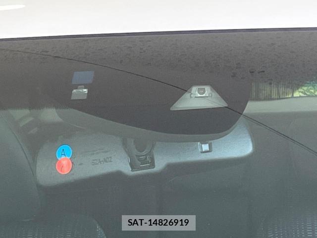 Honda VEZEL 2017-08 8219737-6
