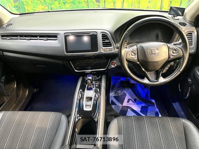 Honda VEZEL 2016-04 8219904-1