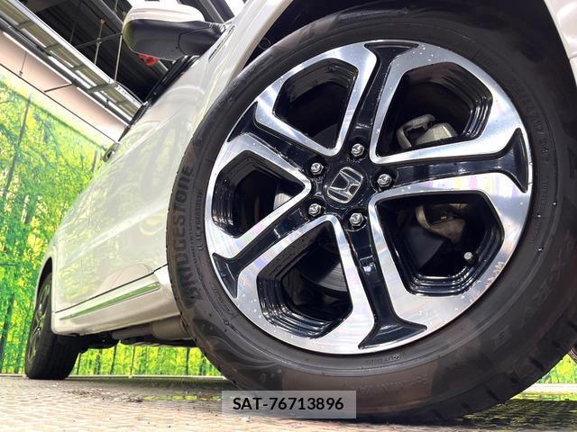 Honda VEZEL 2016-04 8219904-12