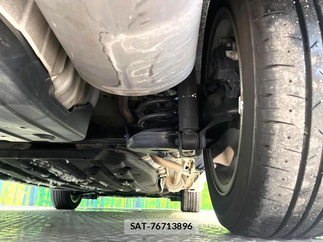 Honda VEZEL 2016-04 8219904-19
