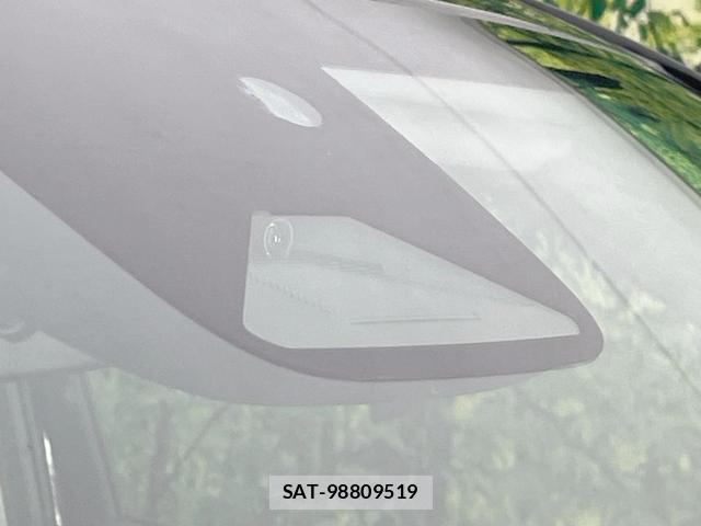 Honda VEZEL 2024-01 8220091-4
