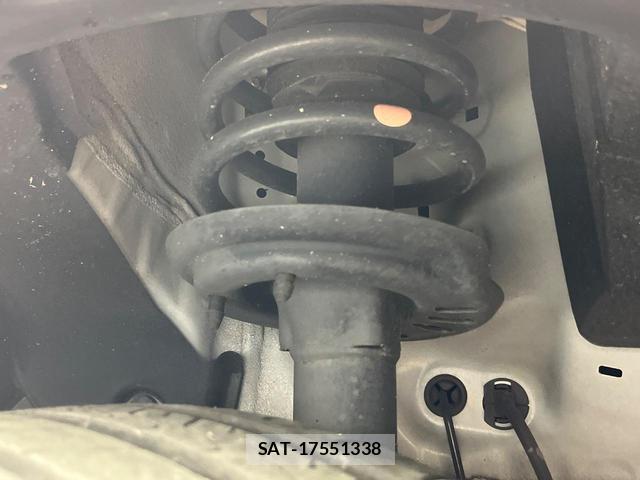 Honda VEZEL 2022-01 8220236-19