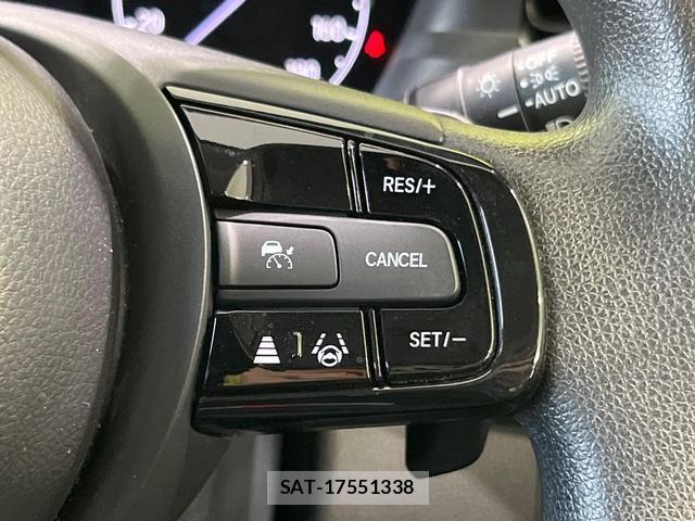 Honda VEZEL 2022-01 8220236-5