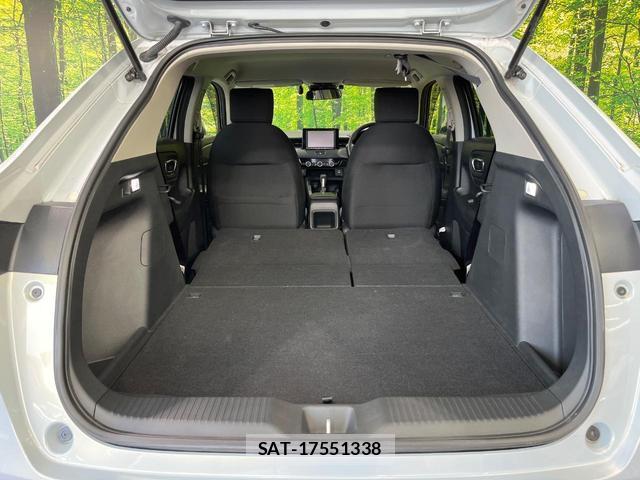 Honda VEZEL 2022-01 8220236-9