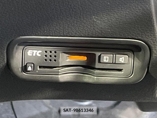 Honda VEZEL 2015-11 8220422-5