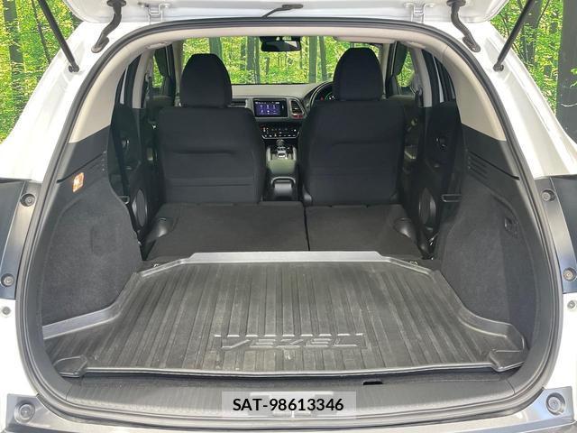 Honda VEZEL 2015-11 8220422-9