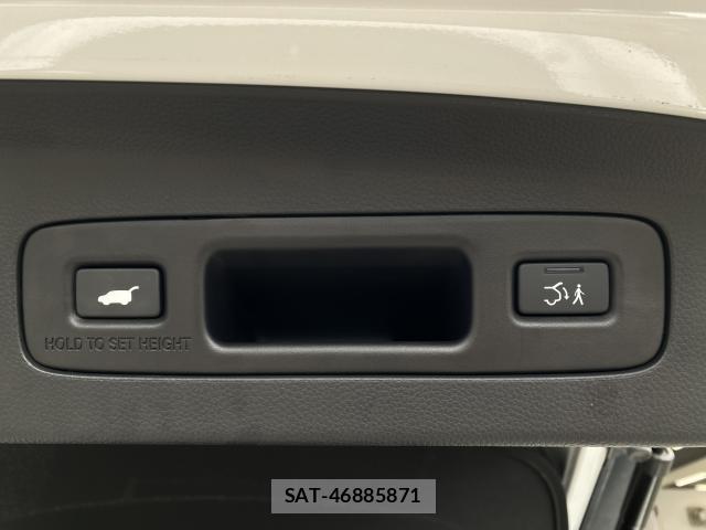 Honda VEZEL 2021-12 8220569-17